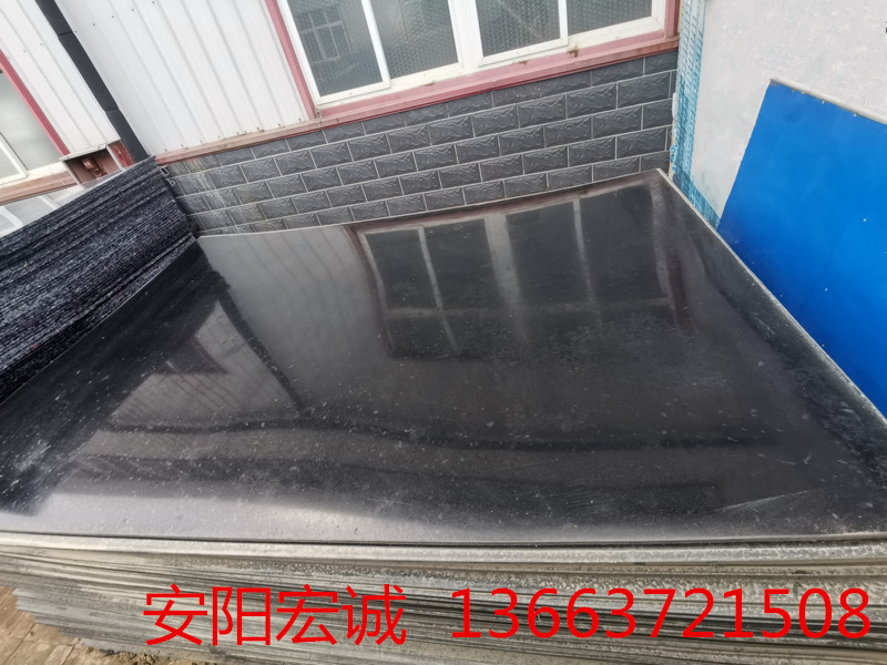 安陽宏誠(chéng)：聚乙烯煤倉(cāng)耐磨襯板安全有保障！