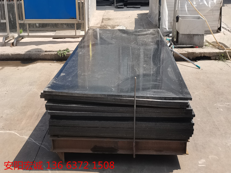 安陽(yáng)宏誠(chéng): 人氣板材-聚乙烯耐磨板