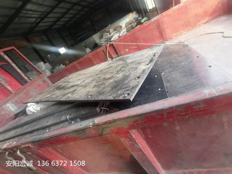 安陽宏誠(chéng)：安裝高密度聚乙烯板-車底滑板帶來的變化